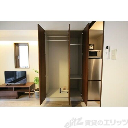 アスール江坂の物件内観写真